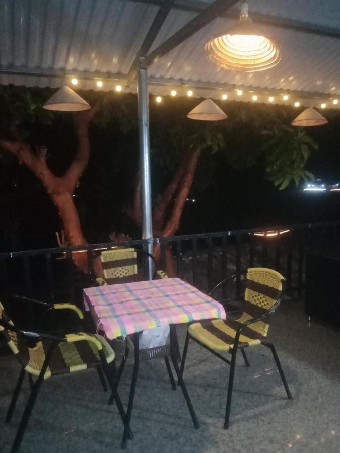 Du Gia Van Chung Homestay Làng Cac Kültér fotó