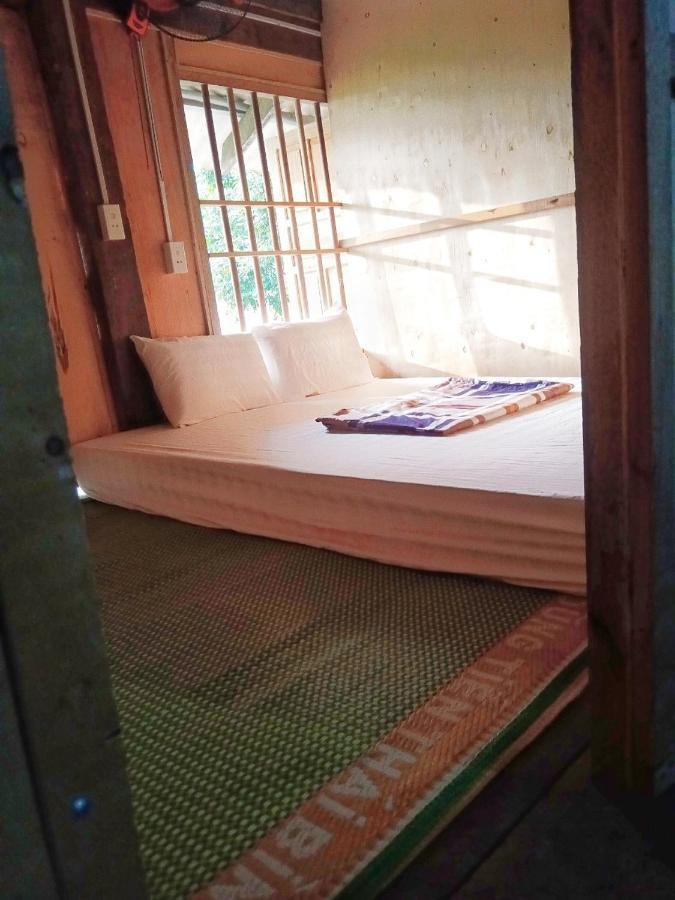 Du Gia Van Chung Homestay Làng Cac Kültér fotó