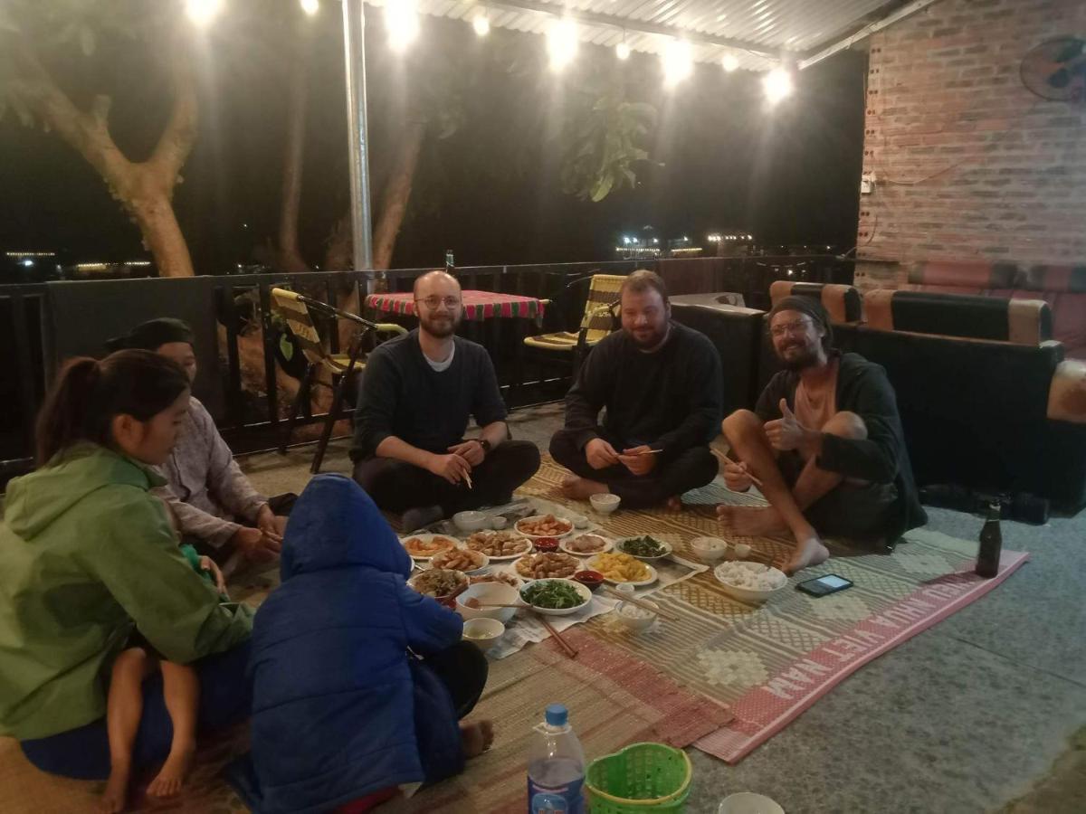 Du Gia Van Chung Homestay Làng Cac Kültér fotó