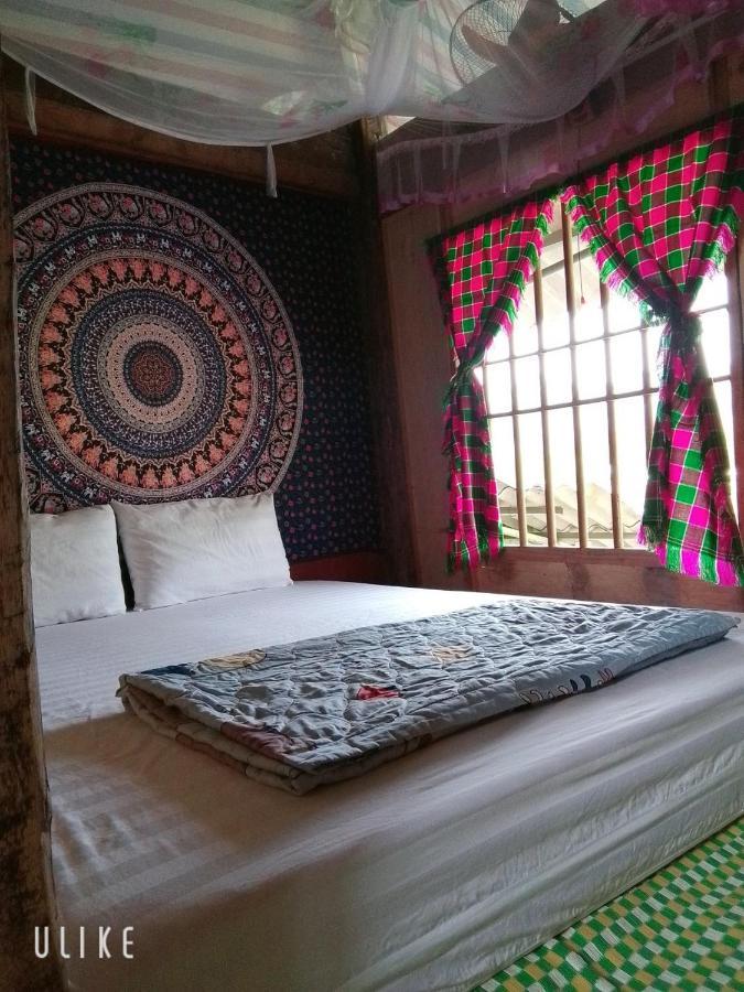 Du Gia Van Chung Homestay Làng Cac Kültér fotó
